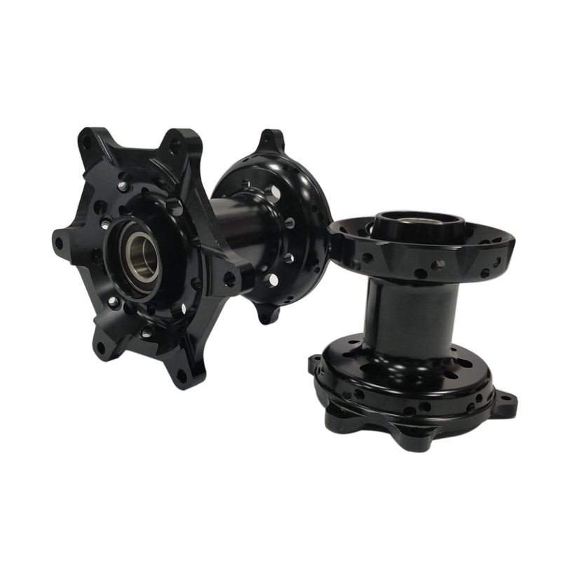 Zwarte op maat gemaakte motorfiets CNC-metalen hubs met bewerking van CNC- en OEM-service