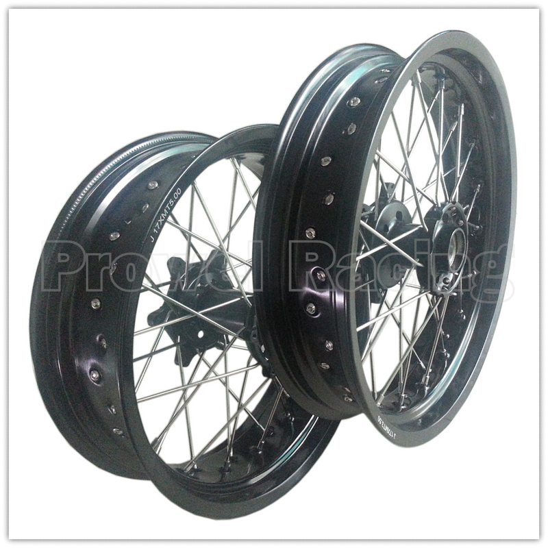 Zwarte aluminium motorfiets Supermoto wielen met CNC-hub en 3.50-17 &quot;5.00-17&quot; velgen